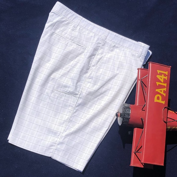 PGA Tour Other - PGA Tour Digital Grid Golf Shorts